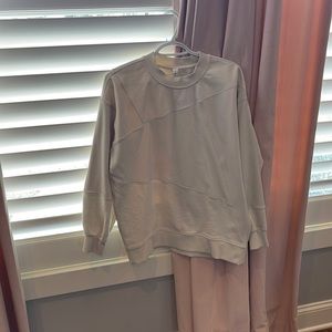 Lululemon sweatshirt size 4